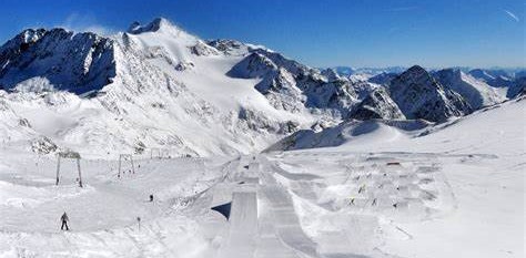 Hæfileikamótun í snjóbrettum og skíðafimi - Stubai 29. okt- 8. nóv