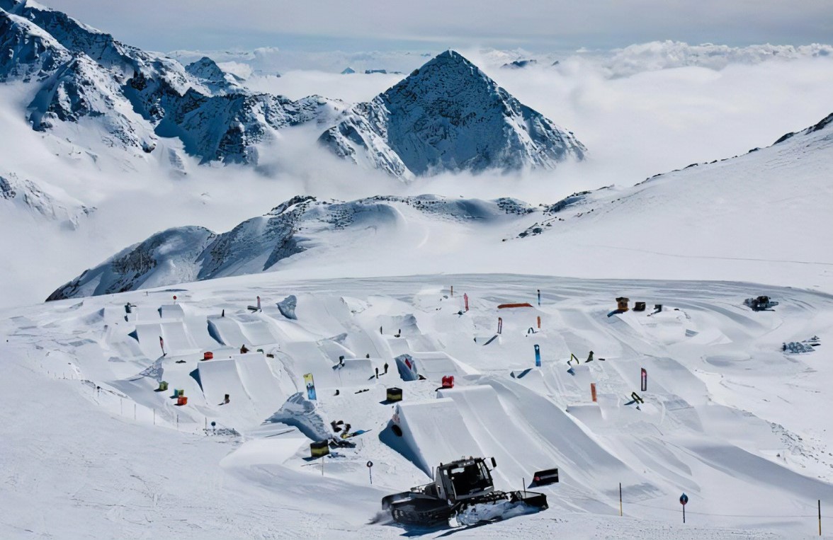 Hæfileikamótun í snjóbrettum/skíðafimi til Stubai í Austurríki